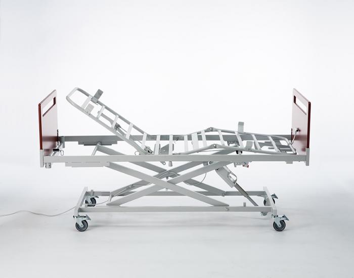 Cama seminueva colchon nuevo + sobre colchon antiescaras grado 2 y 3.